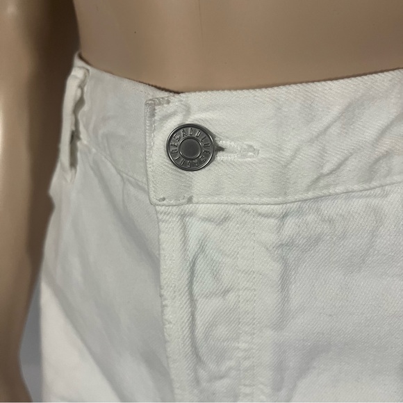 NWT AGOLDE Parker Vintage Cutoff shorts in dough - Picture 6 of 10